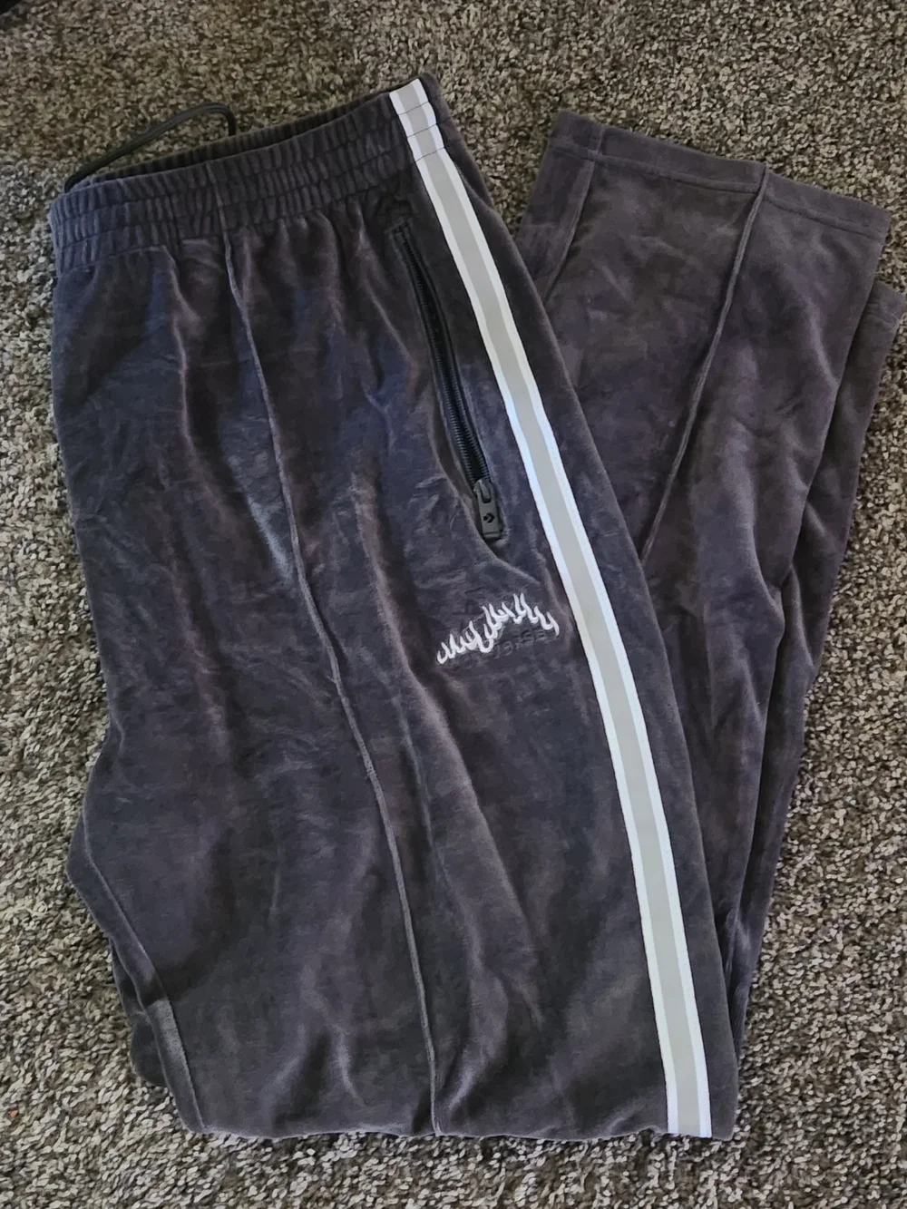 N/A comfortable gray